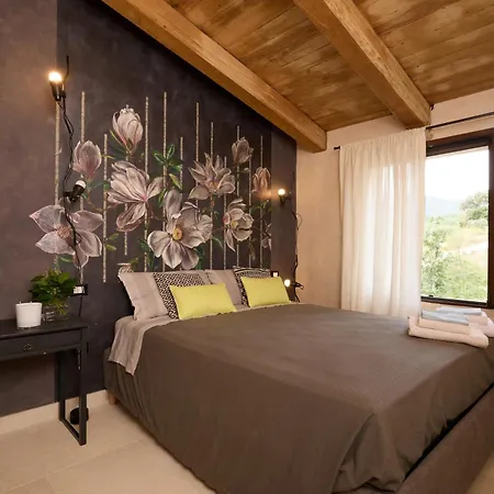 Apartment Donna Tosca Country